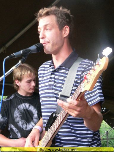 050714-1198-csirkepogo.jpg