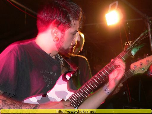 050714-1381-spadeful_of_dust.jpg