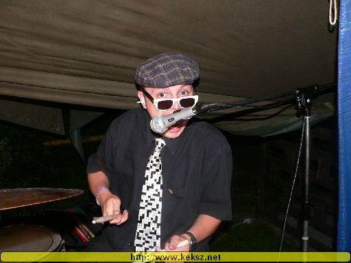 050714-1413-yellow_spots.jpg