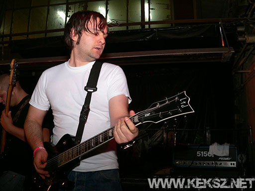 060831-1043-fallenintoashes.jpg