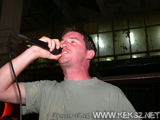 060831-1208-fegyelmezo_reszleg.jpg