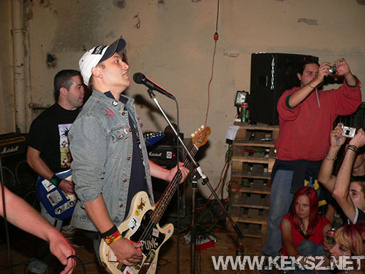 060831-1219-fegyelmezo_reszleg.jpg