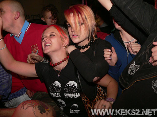 060831-1234-fegyelmezo_reszleg.jpg