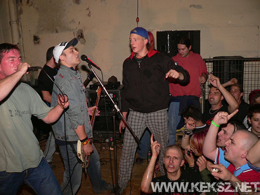 060831-1242-fegyelmezo_reszleg.jpg