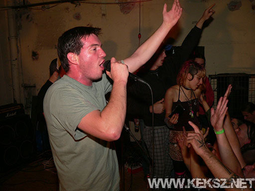 060831-1253-fegyelmezo_reszleg.jpg