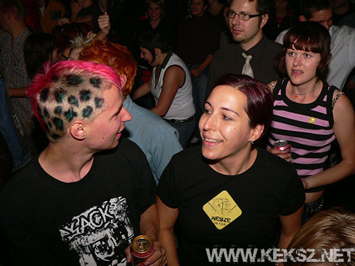 060831-1257-fegyelmezo_reszleg.jpg