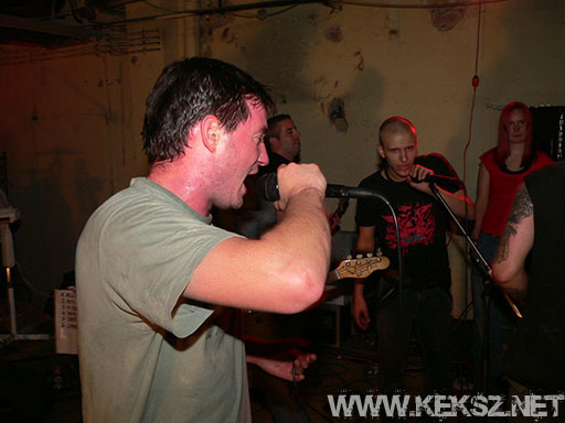 060831-1262-fegyelmezo_reszleg.jpg