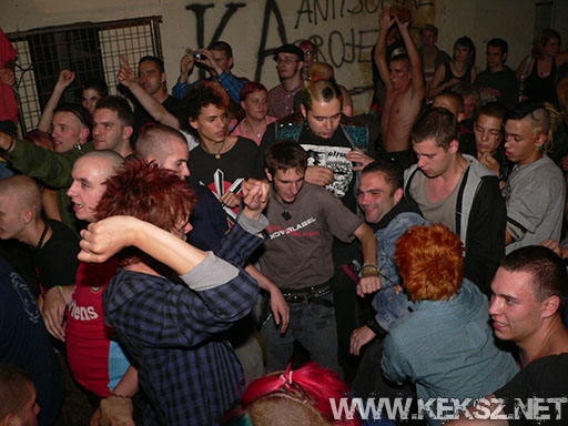 060831-1272-fegyelmezo_reszleg.jpg