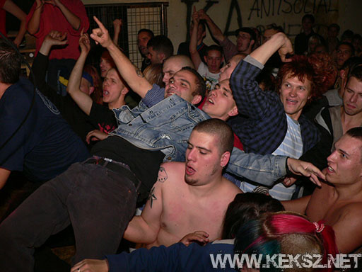 060831-1274-fegyelmezo_reszleg.jpg