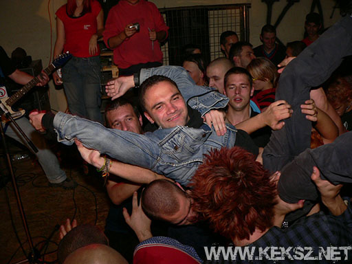 060831-1277-fegyelmezo_reszleg.jpg