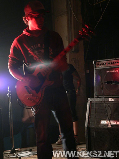 060901-1250-the_snobs.jpg