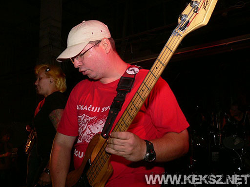 060901-1259-the_snobs.jpg