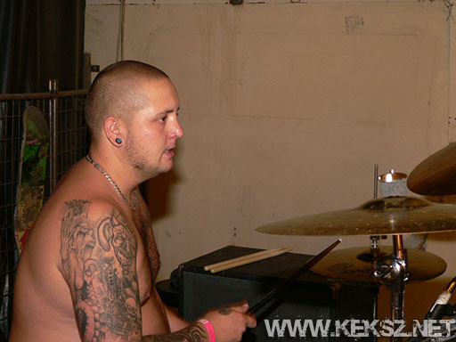 060902-1010-linx.jpg