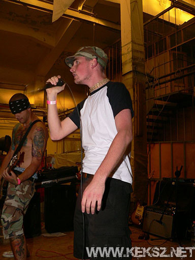 060902-1067-tisztan_a_cel_fele.jpg
