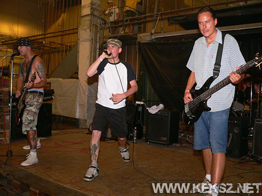 060902-1074-tisztan_a_cel_fele.jpg