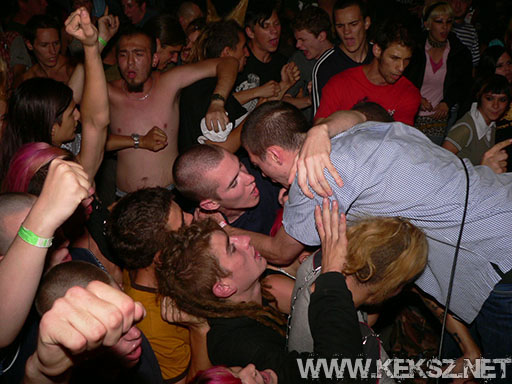 060902-1147-derkovbois.jpg