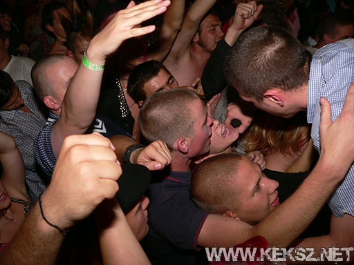 060902-1148-derkovbois.jpg
