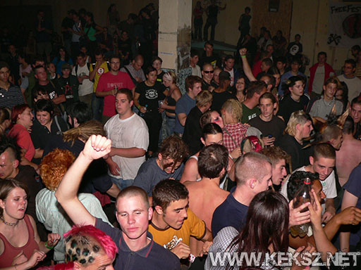 060902-1154-derkovbois.jpg