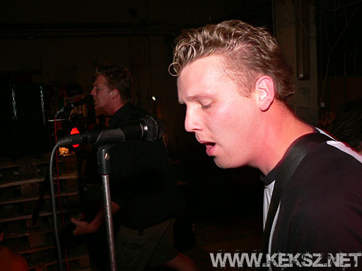 060902-1239-semmi_komoly.jpg