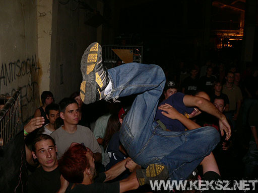 060902-1244-semmi_komoly.jpg