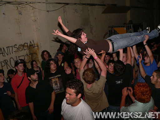 060902-1261-semmi_komoly.jpg