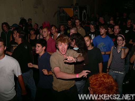 060902-1262-semmi_komoly.jpg