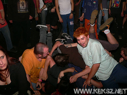 060902-1264-semmi_komoly.jpg