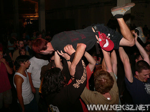 060902-1266-semmi_komoly.jpg
