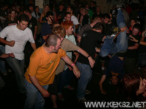 060902-1268-semmi_komoly.jpg