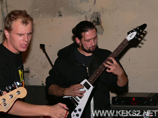 060902-1362-buried_by_time.jpg