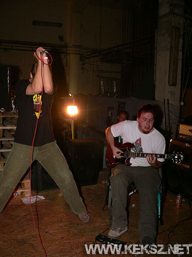 060902-1368-buried_by_time.jpg