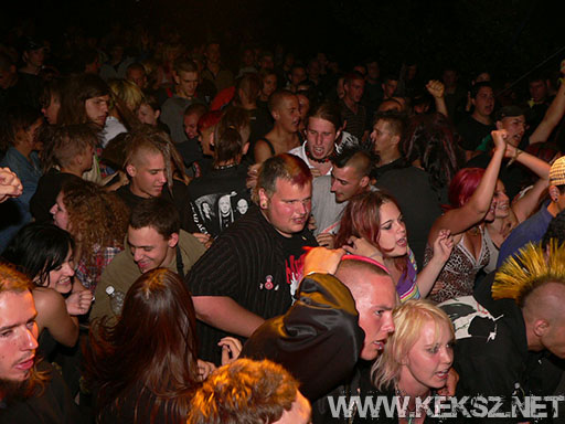 070714-1286-fegyelmezo_reszleg.jpg
