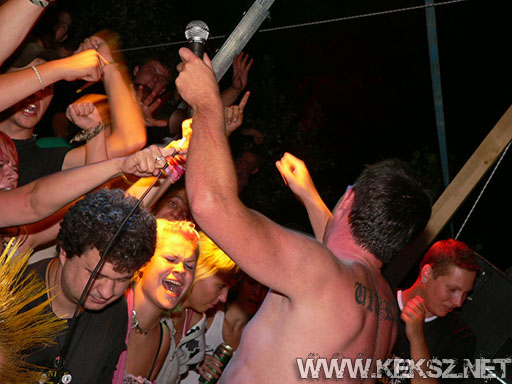 070714-1290-fegyelmezo_reszleg.jpg