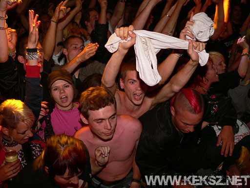 070714-1299-fegyelmezo_reszleg.jpg