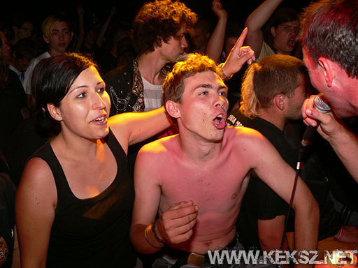 070714-1303-fegyelmezo_reszleg.jpg