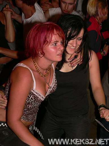 070714-1318-fegyelmezo_reszleg.jpg
