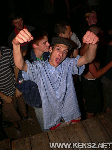 080719-1109-tango_underground.jpg