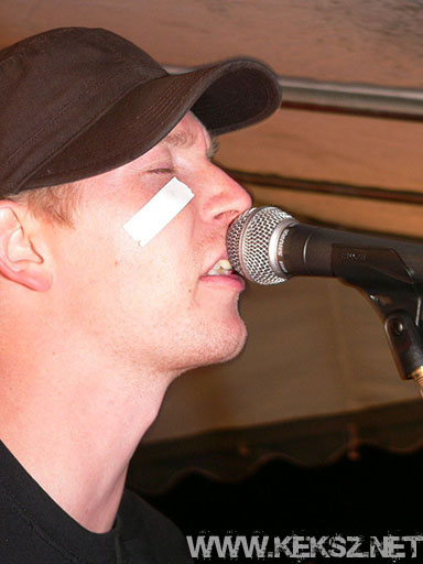 080719-1120-semmi_komoly.jpg