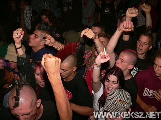 080719-1177-fegyelmezo_reszleg.jpg